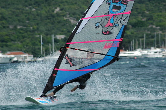 Kliknite da vidite sliku u punoj veli�ini