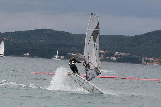 Kliknite da vidite sliku u punoj veli�ini